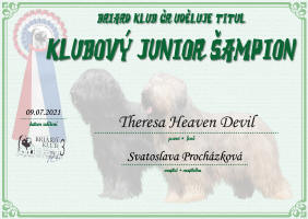 theresa klubovy junior small1
